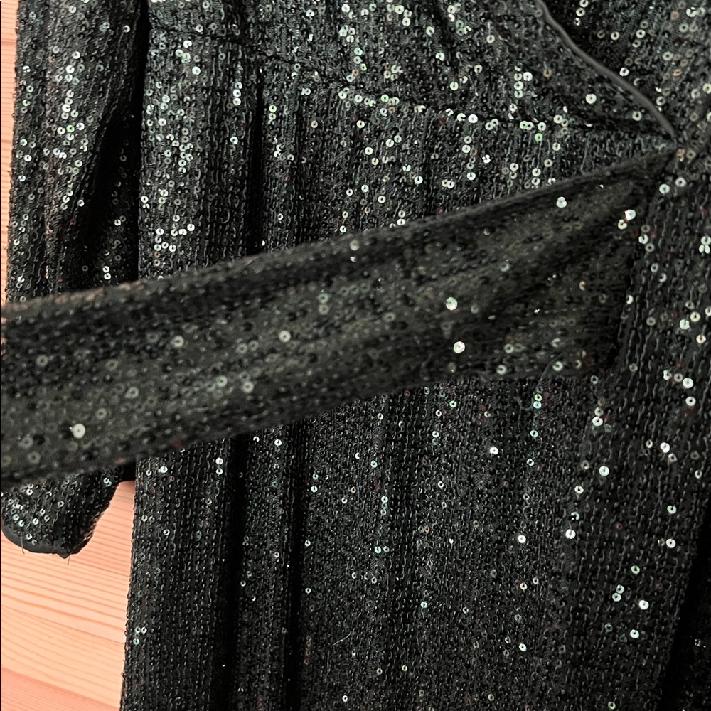NWT Green Sequined V Neck Dress - Picture 8 of 9